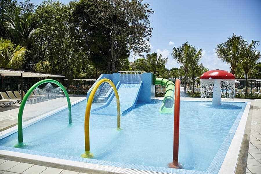 pool-children-riu-tequila_tcm49-230024